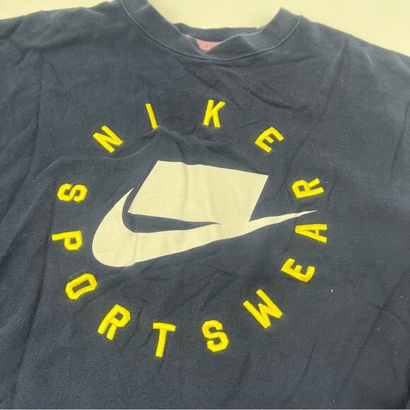 Nike Sportswear Long Sleeve Navy Blue Shirt Top Thick Material - Picture 2 of 5